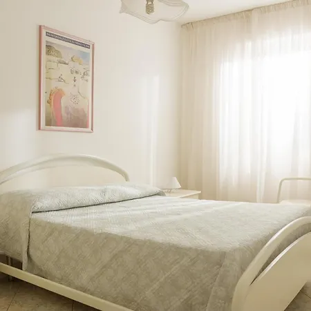 Apartman 2 Minutes From The Beach, Comfort Alghero