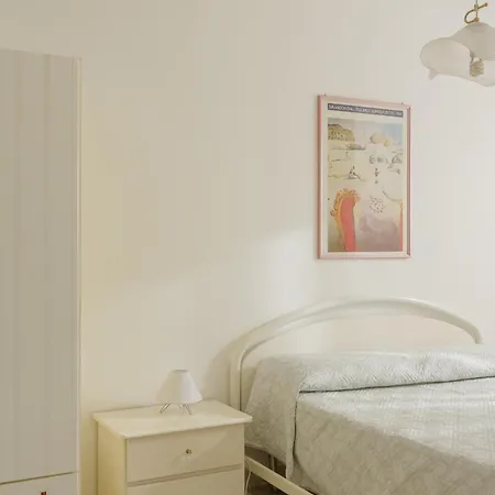 Apartman 2 Minutes From The Beach, Comfort